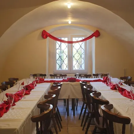 فندق Na Velke Hospode Sedlice (Strakonice)