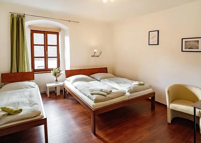 Hotel Na Velké Hospodě 3*