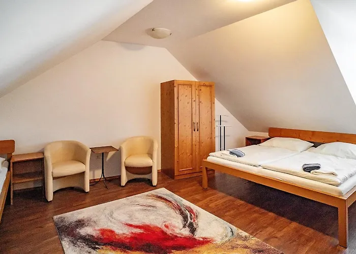Na Velké Hospodě 3*
